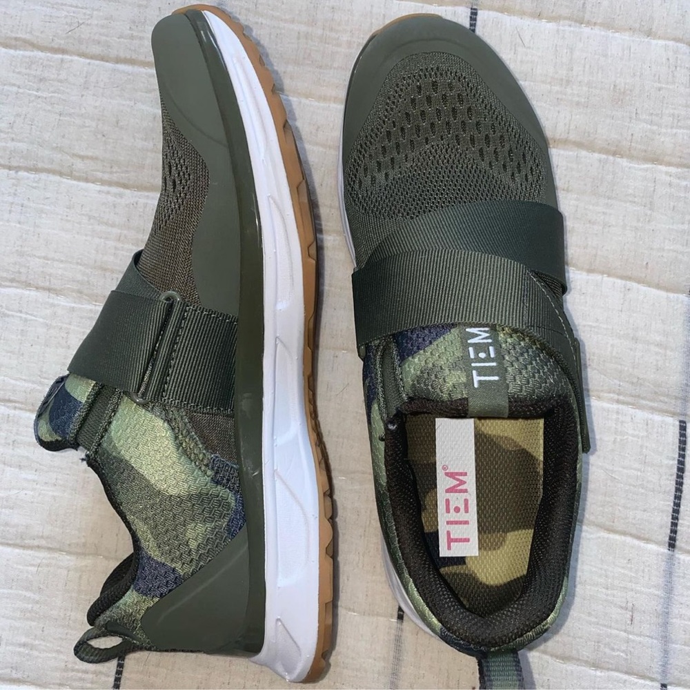 TIEM slipstream cycling shoes + SPD cleat set